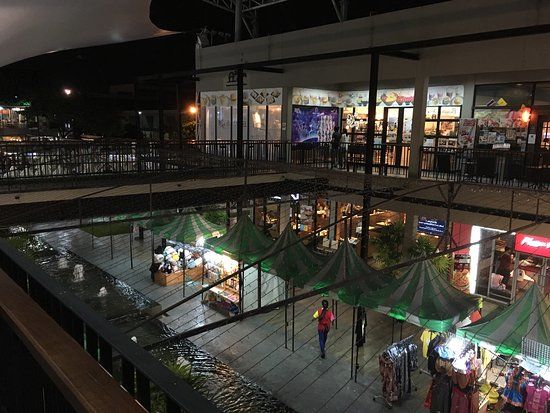 Einkaufszentrum The Paseo Mall